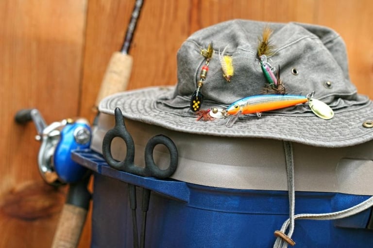 Fishing Trip Packing List What To Bring on a Fishing Trip March.2025