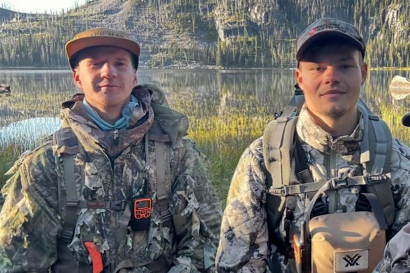 Missing hunters colorado massive search